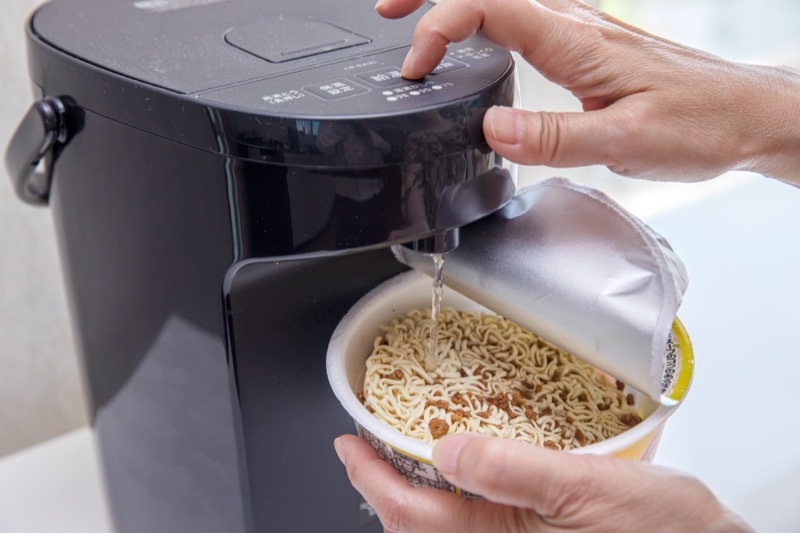 カップラーメン